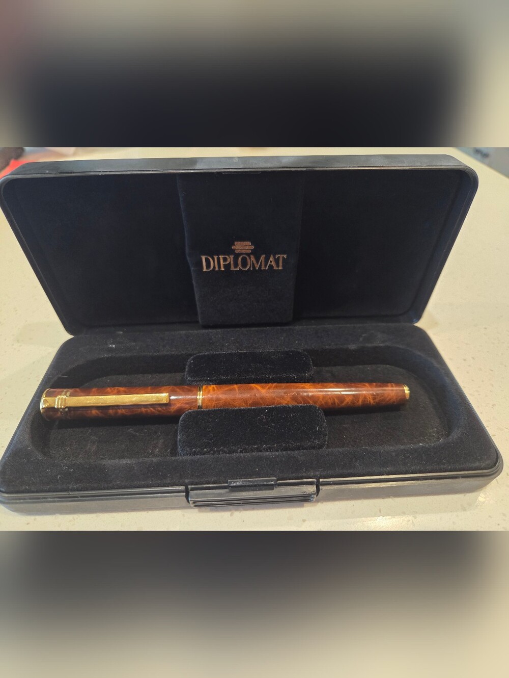 Brown Marble Fountain Pen with Gold Accents